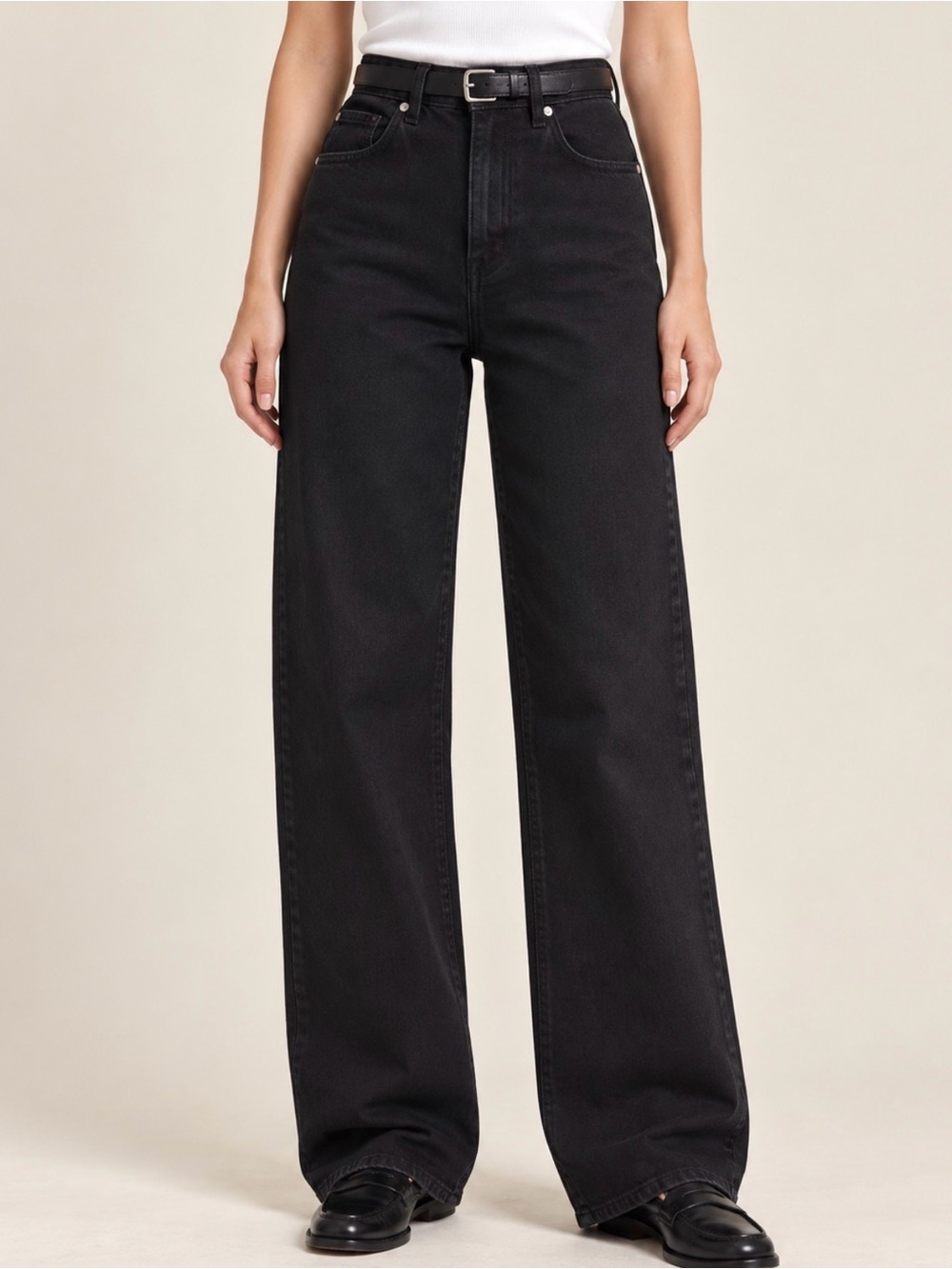 High-Waist Wide Leg Jeans - Black